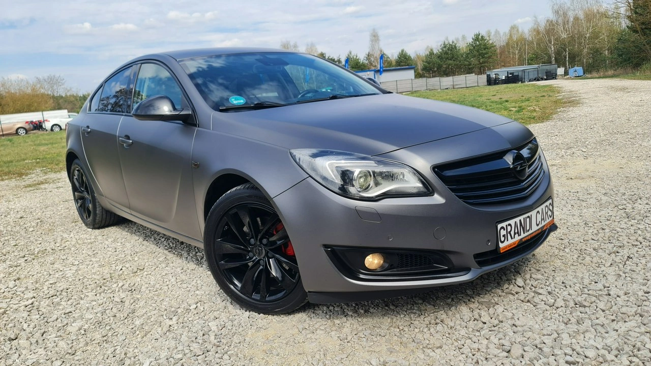 Opel Insignia - Zdjęcie 2