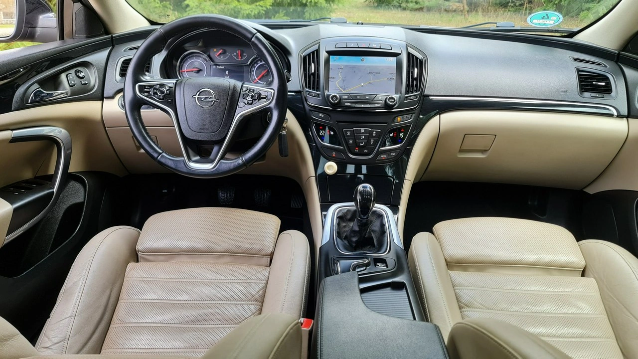 Opel Insignia - Zdjęcie 4