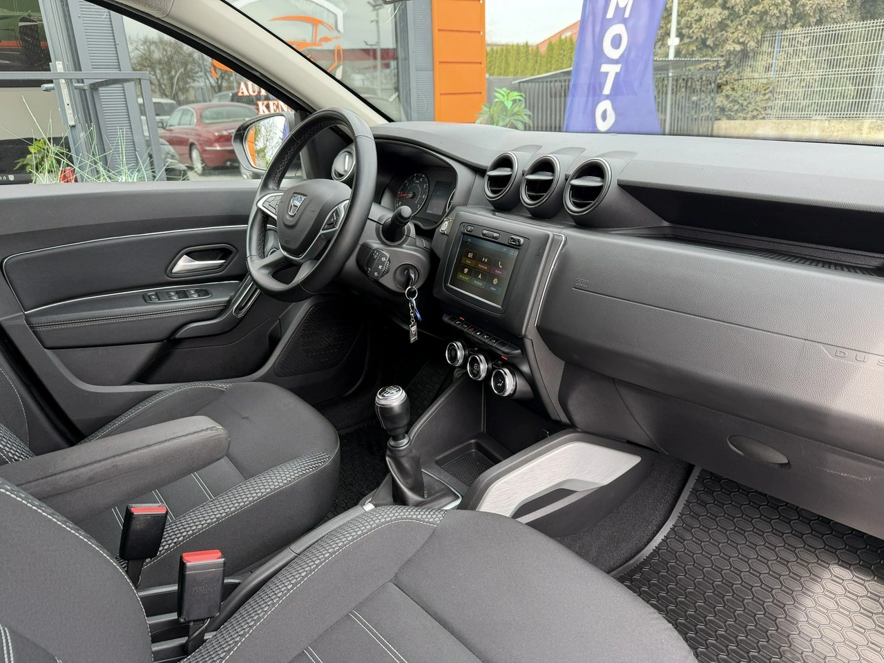 Dacia Duster - Zdjęcie 28