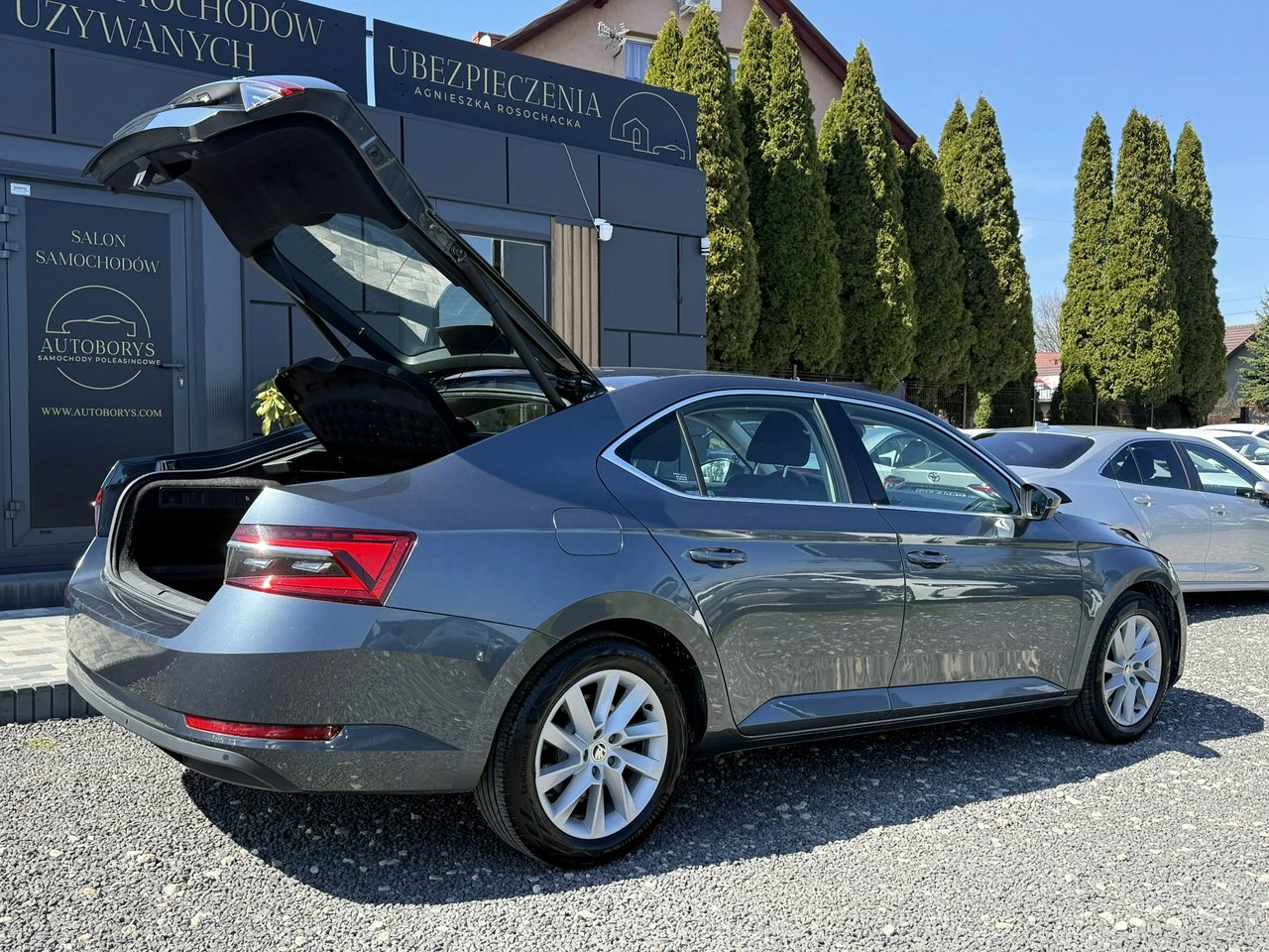 Skoda Superb - Zdjęcie 32
