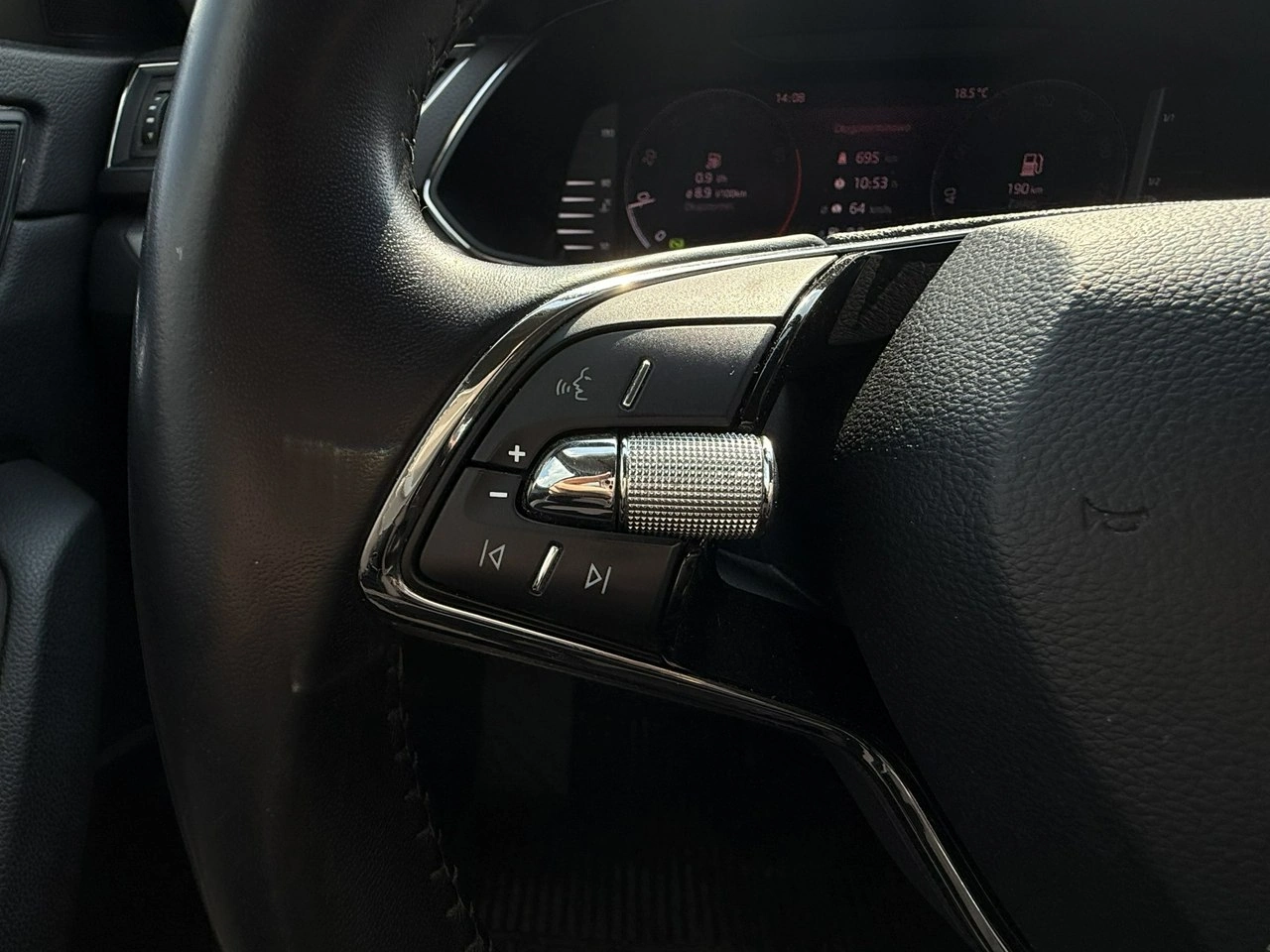 Skoda Superb - Zdjęcie 8