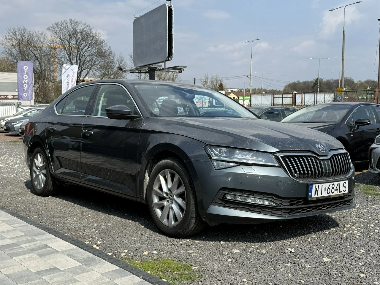 Skoda Superb - Główne zdjęcie
