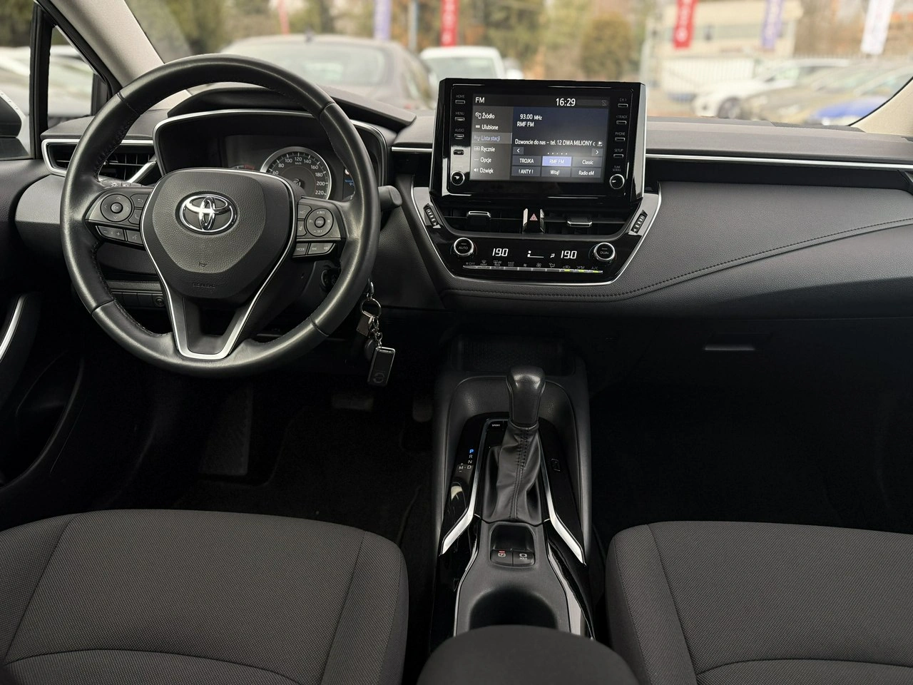 Toyota Corolla - Zdjęcie 13