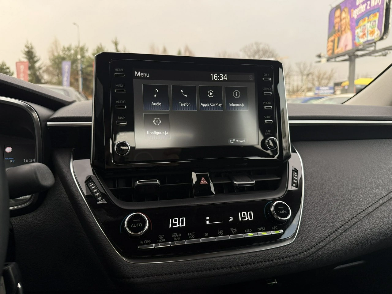 Toyota Corolla - Zdjęcie 24