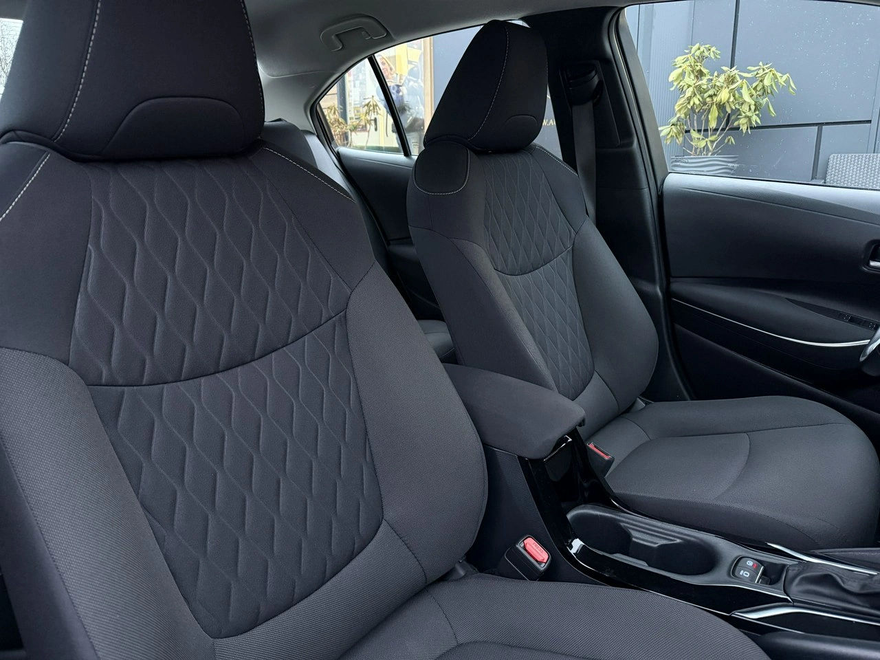 Toyota Corolla - Zdjęcie 11