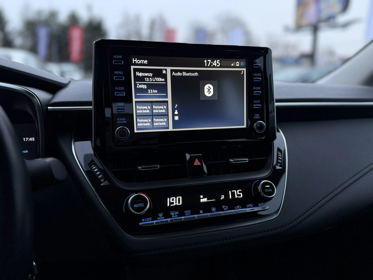 Toyota Corolla - Zdjęcie 22