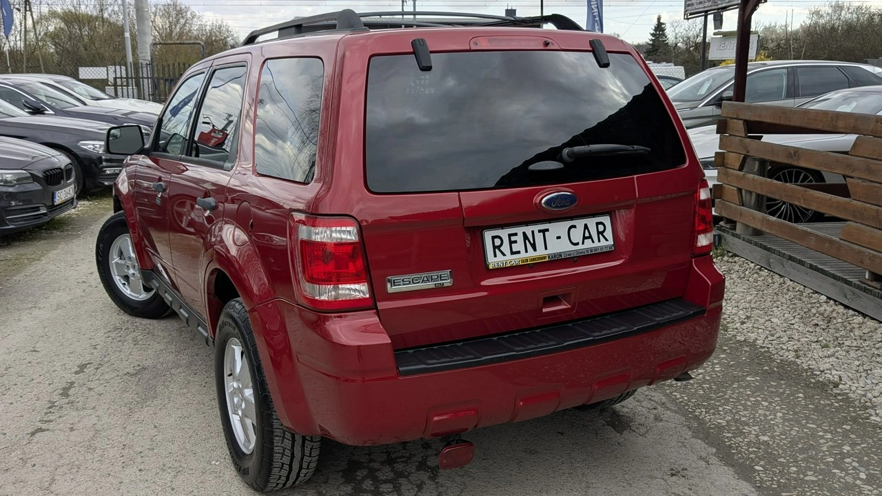 Ford Escape - Zdjęcie 9