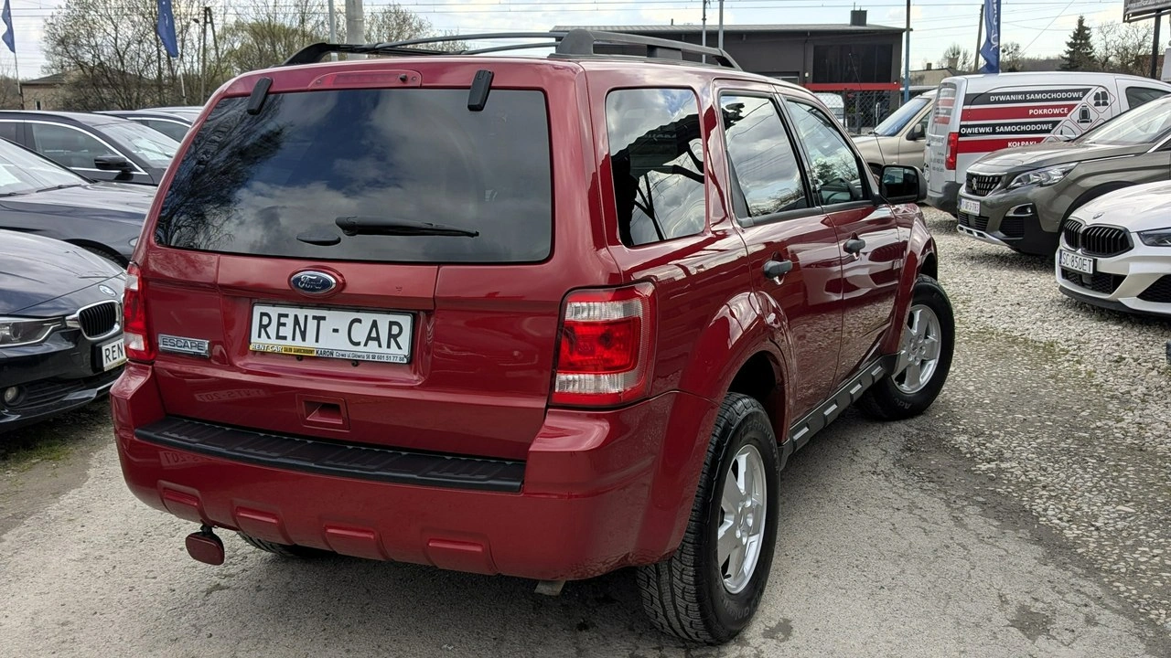 Ford Escape - Zdjęcie 10