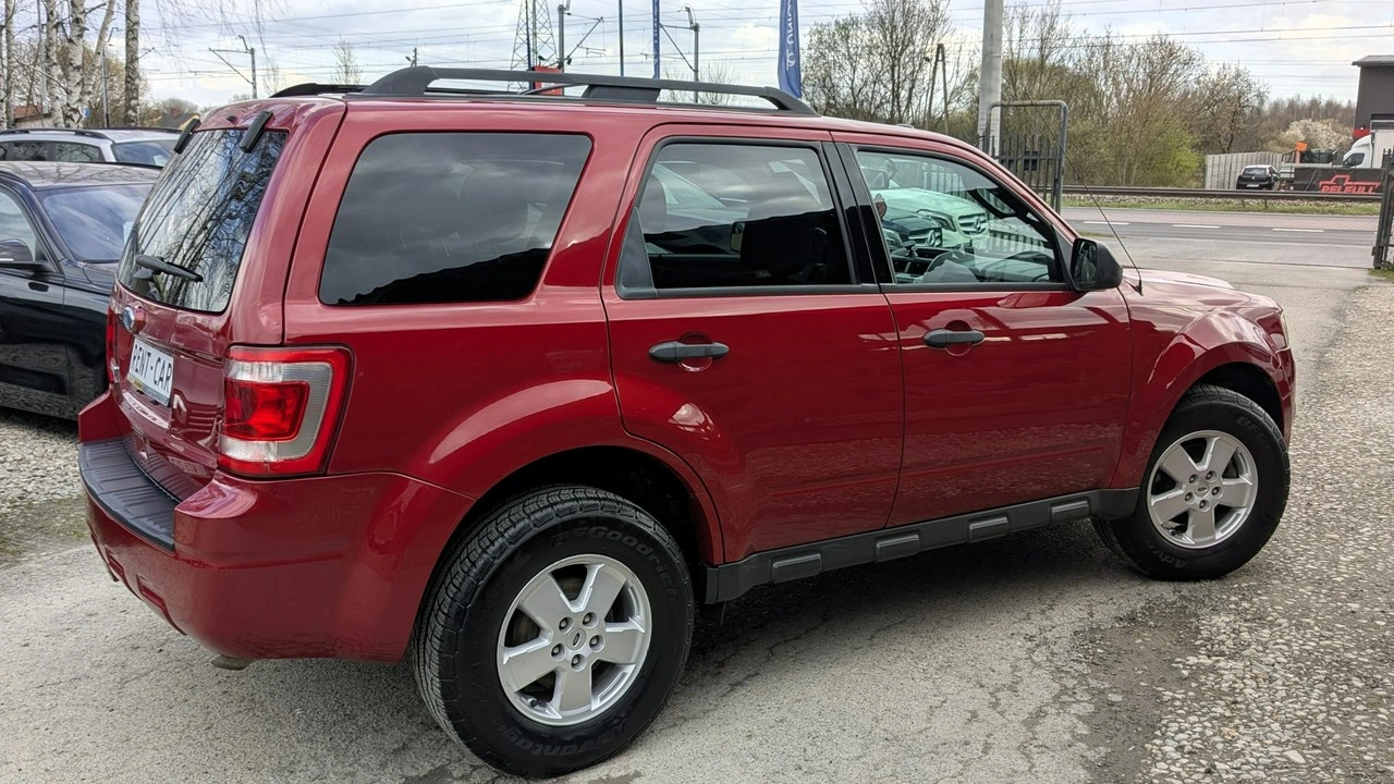 Ford Escape - Zdjęcie 11