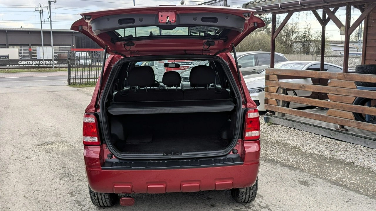 Ford Escape - Zdjęcie 32