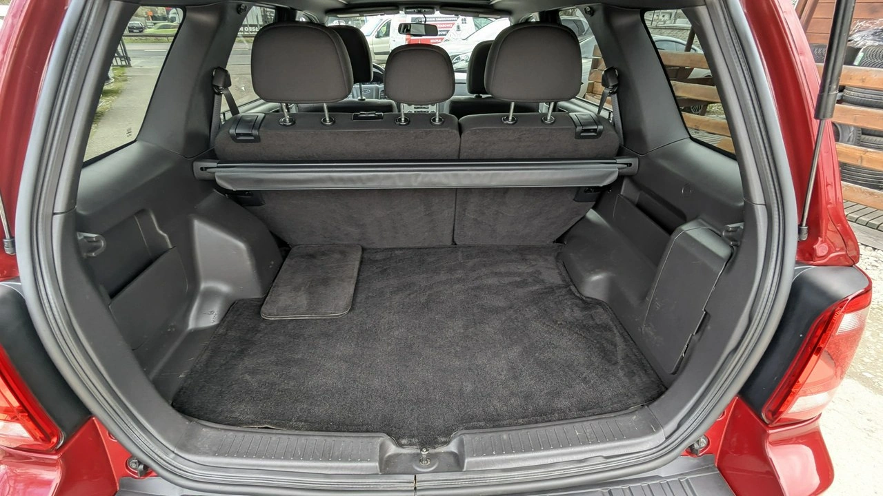 Ford Escape - Zdjęcie 33