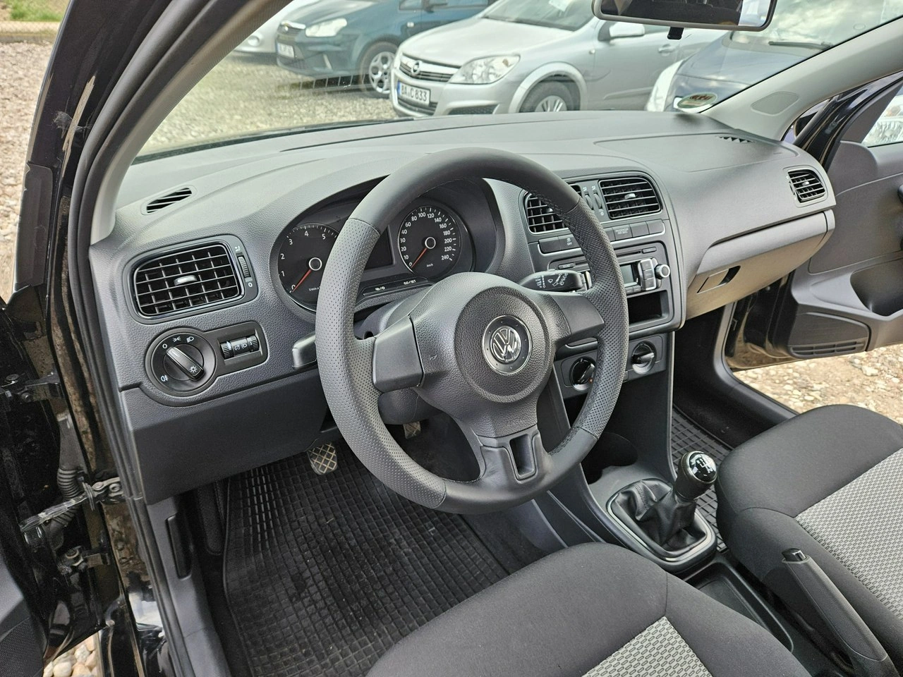 Volkswagen Polo - Zdjęcie 7