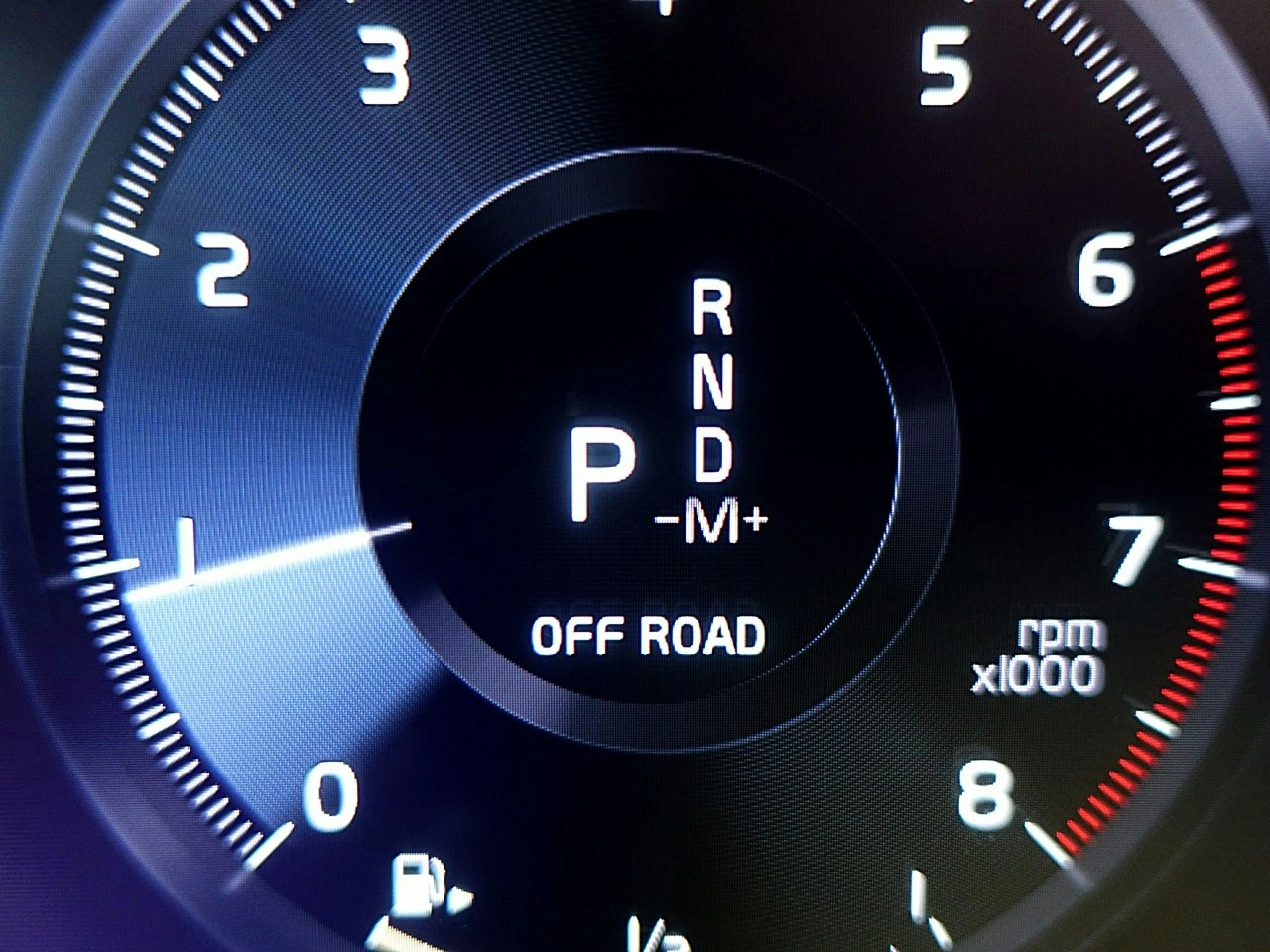 Volvo XC 40 - Zdjęcie 32