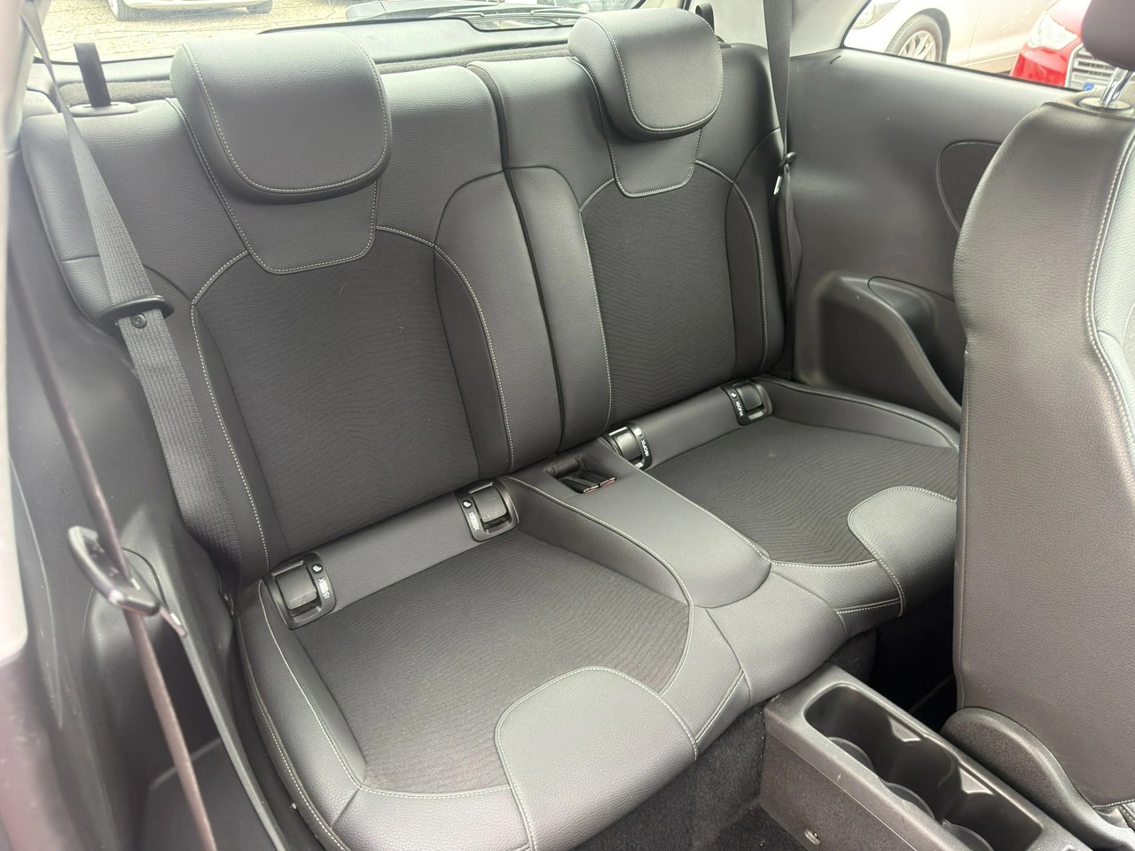 Opel Adam - Zdjęcie 12