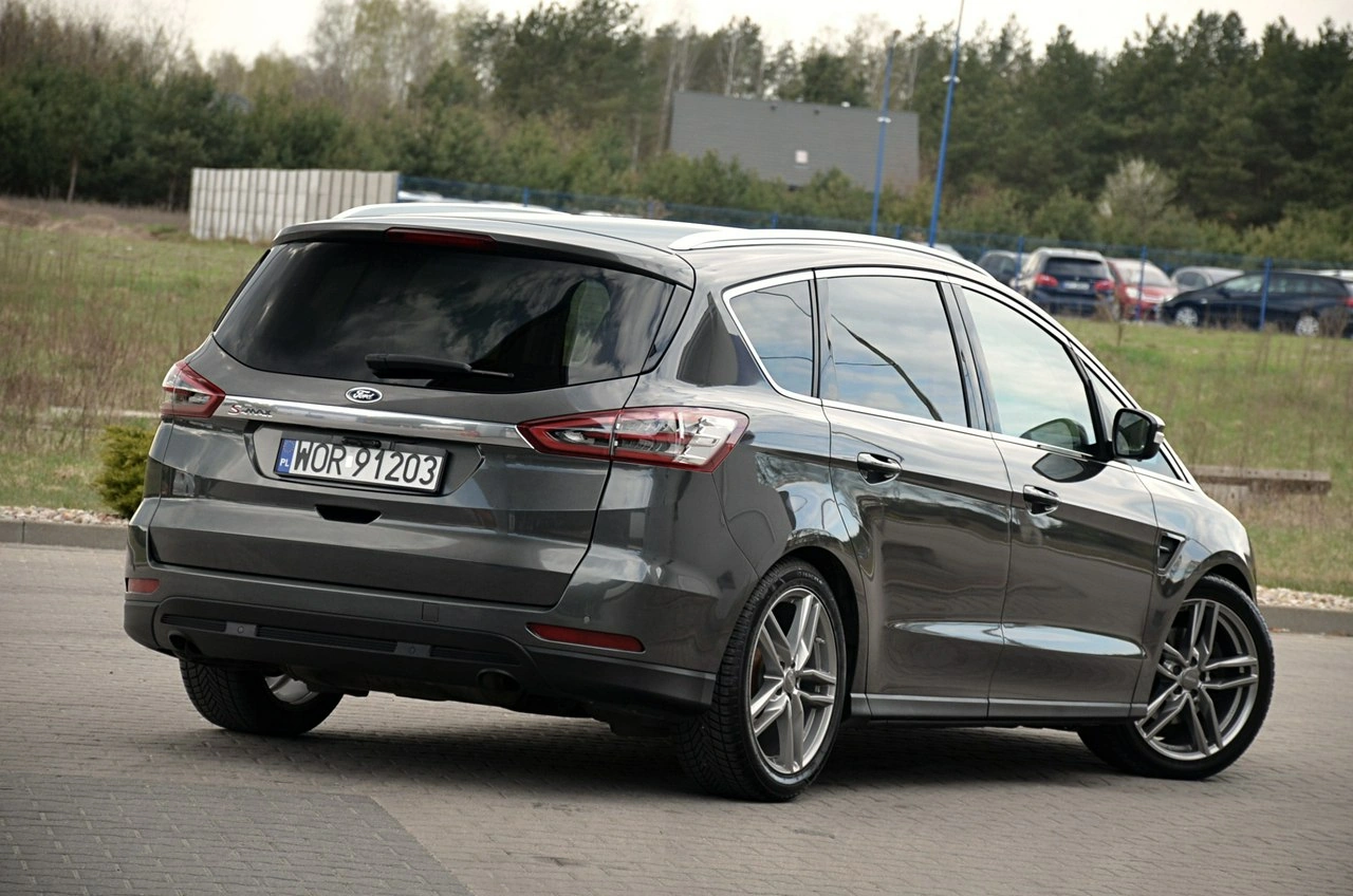 Ford S-Max - Zdjęcie 9