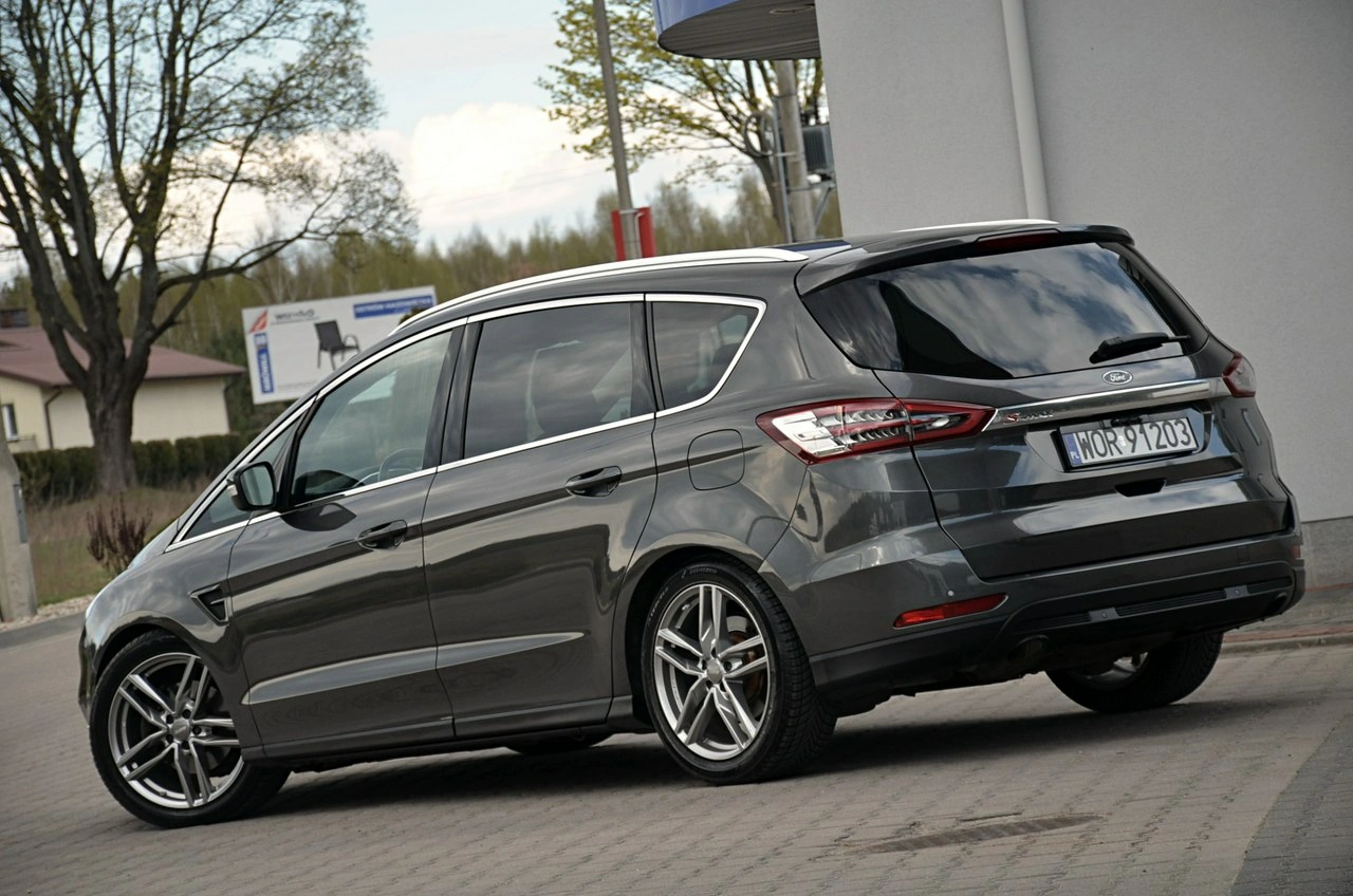 Ford S-Max - Zdjęcie 13