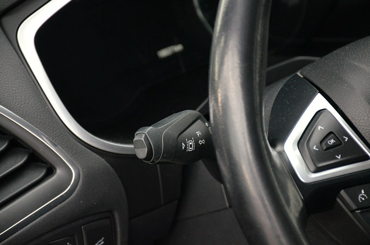 Ford S-Max - Zdjęcie 23