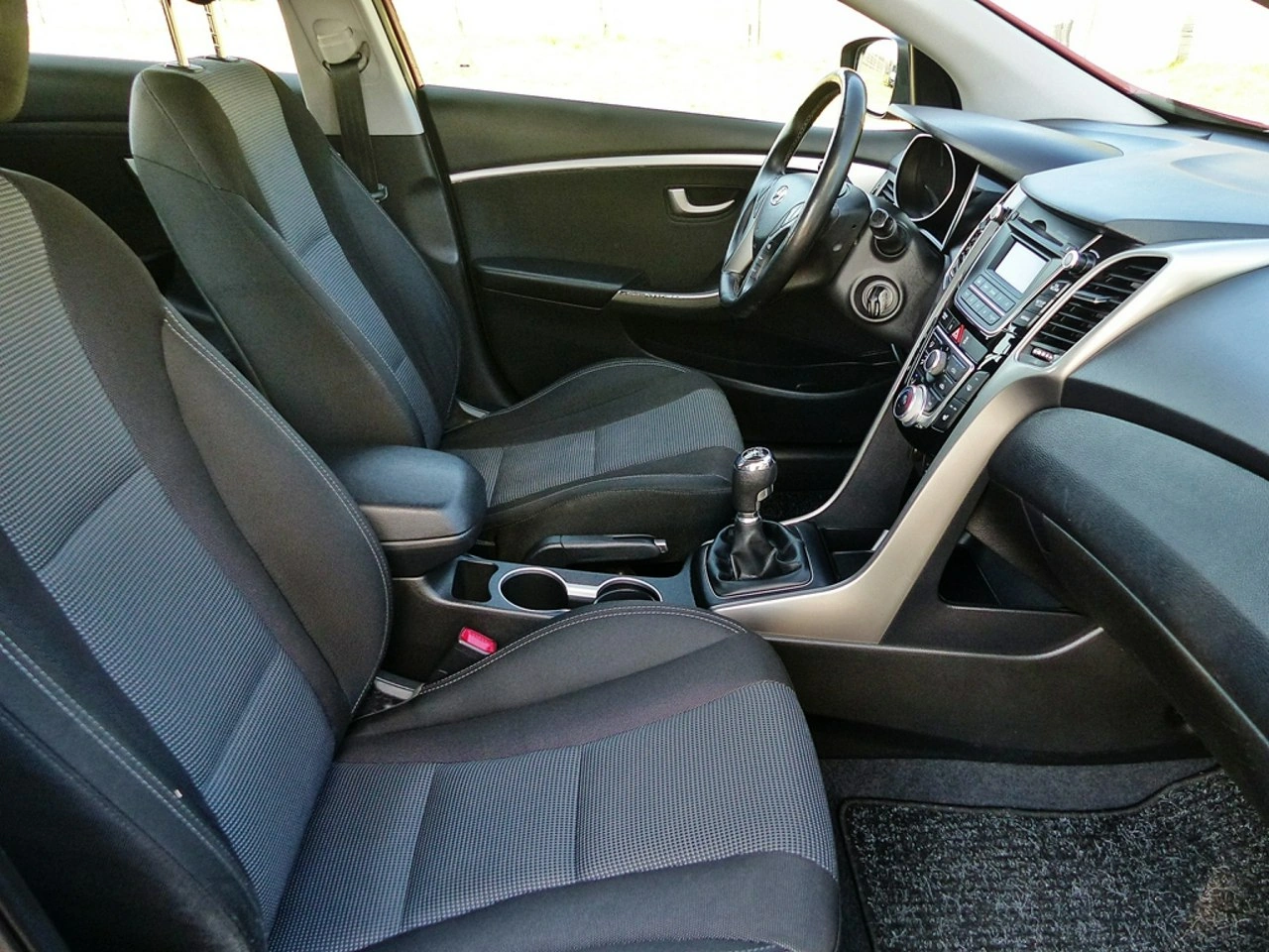 Hyundai i30 - Zdjęcie 24