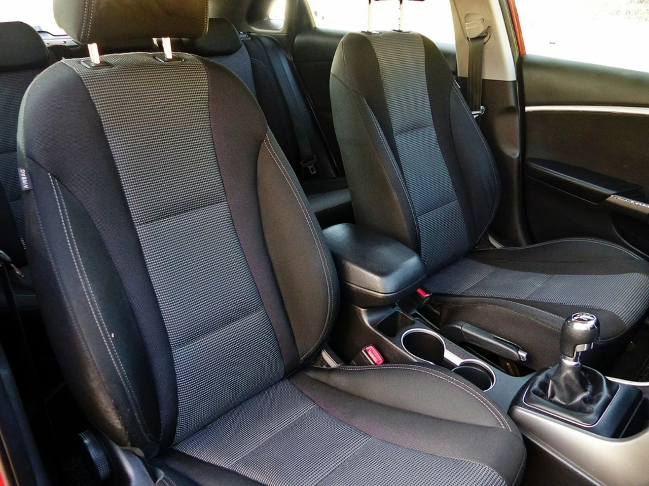 Hyundai i30 - Zdjęcie 25