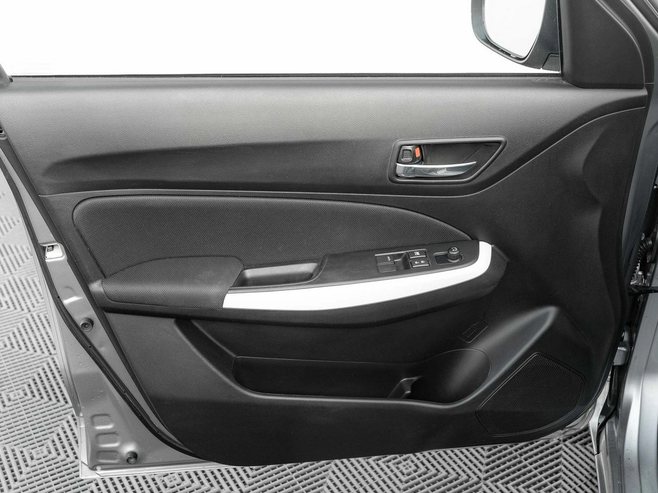 Suzuki Swift - Zdjęcie 9