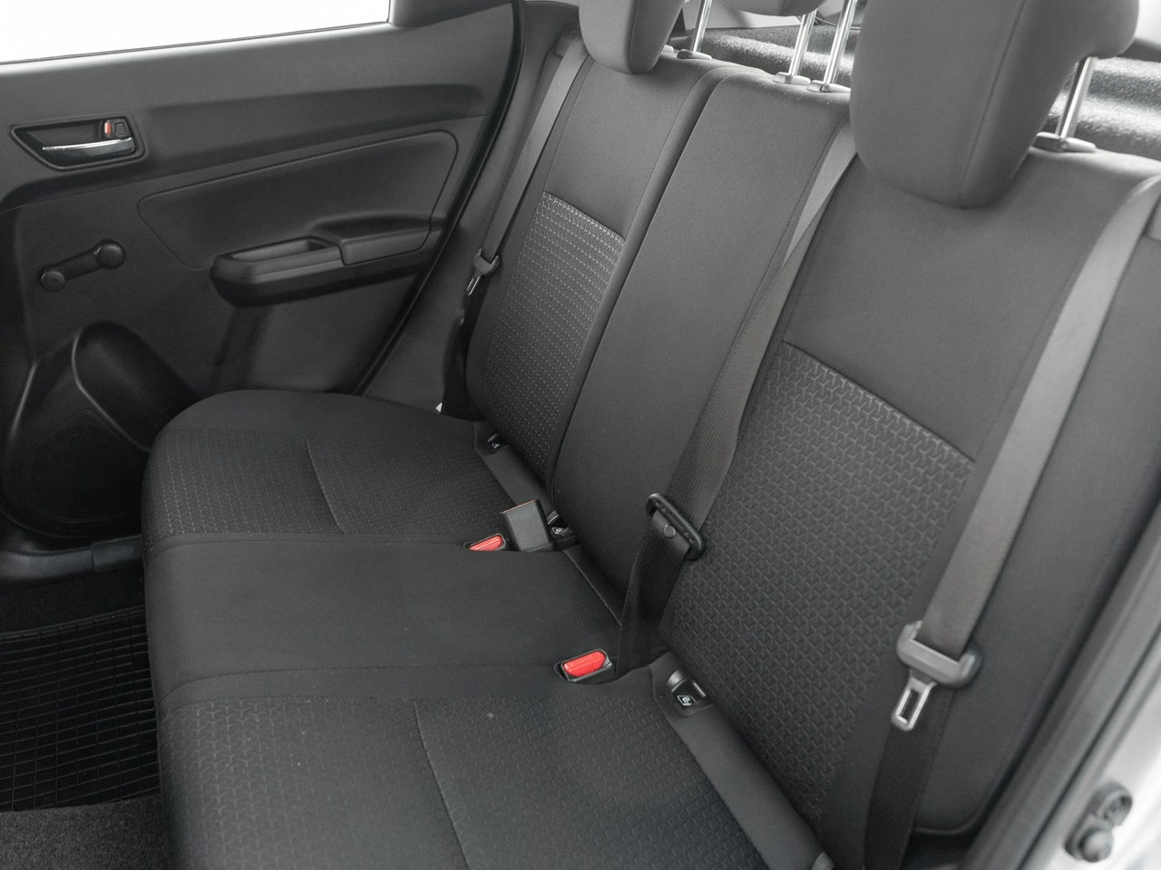 Suzuki Swift - Zdjęcie 20