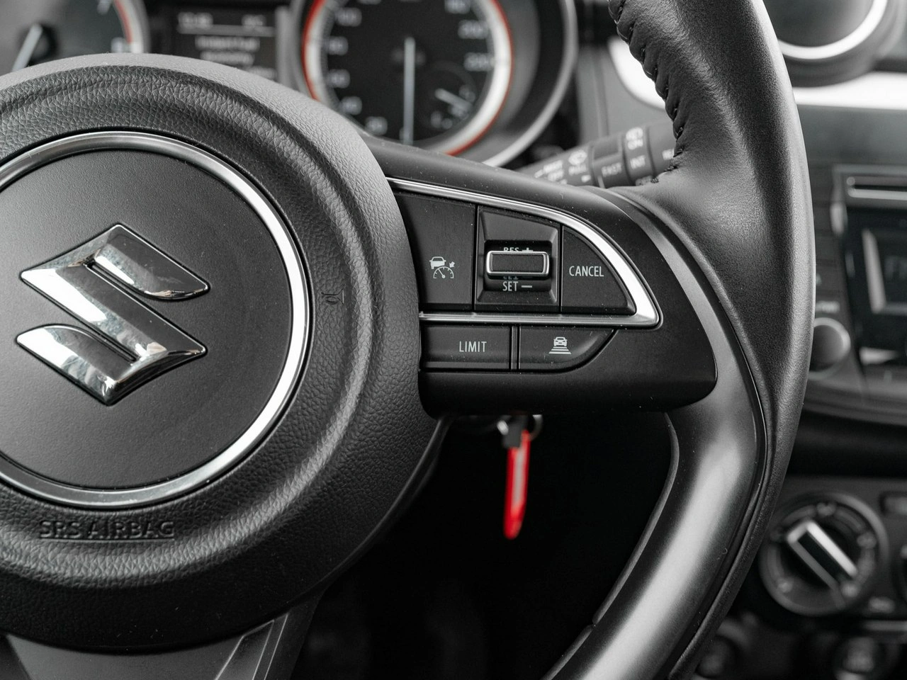 Suzuki Swift - Zdjęcie 14