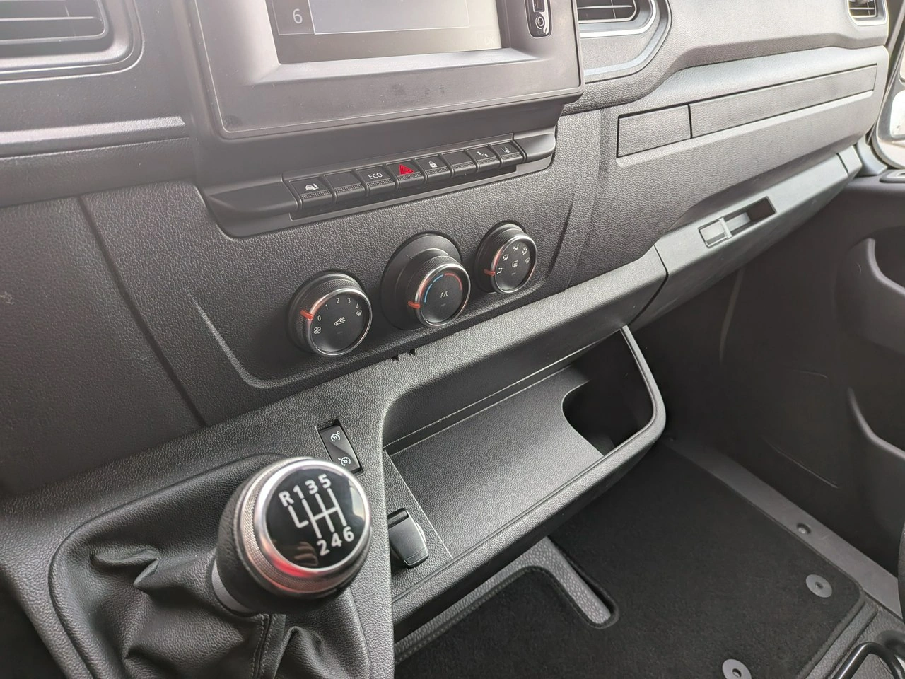 Renault Master - Zdjęcie 8