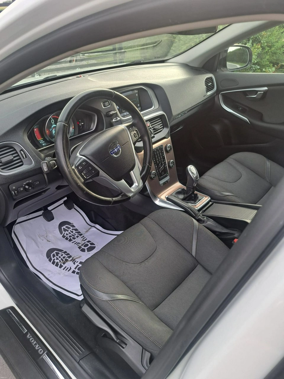 Volvo V40 Cross Country - Zdjęcie 13