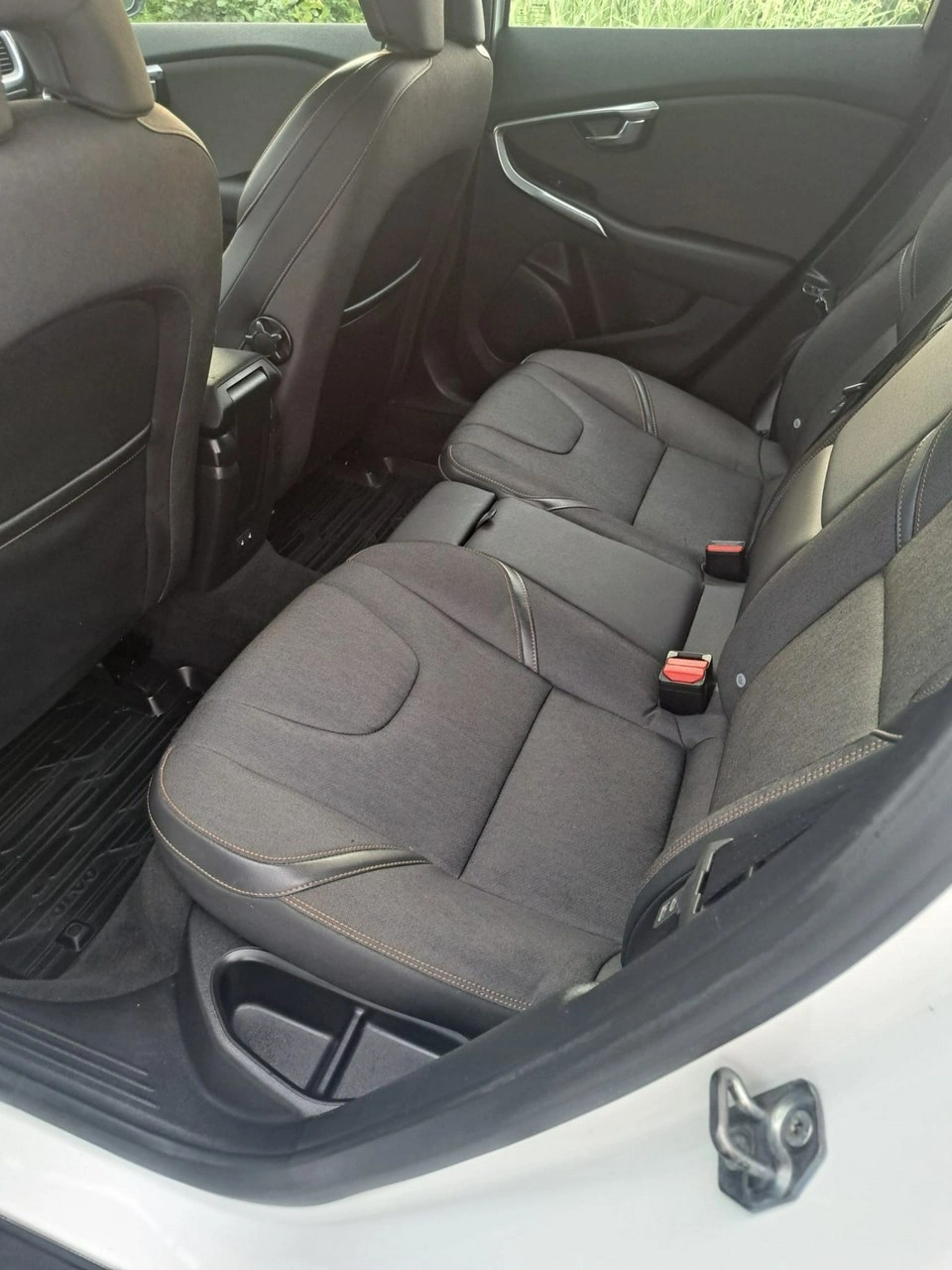 Volvo V40 Cross Country - Zdjęcie 15