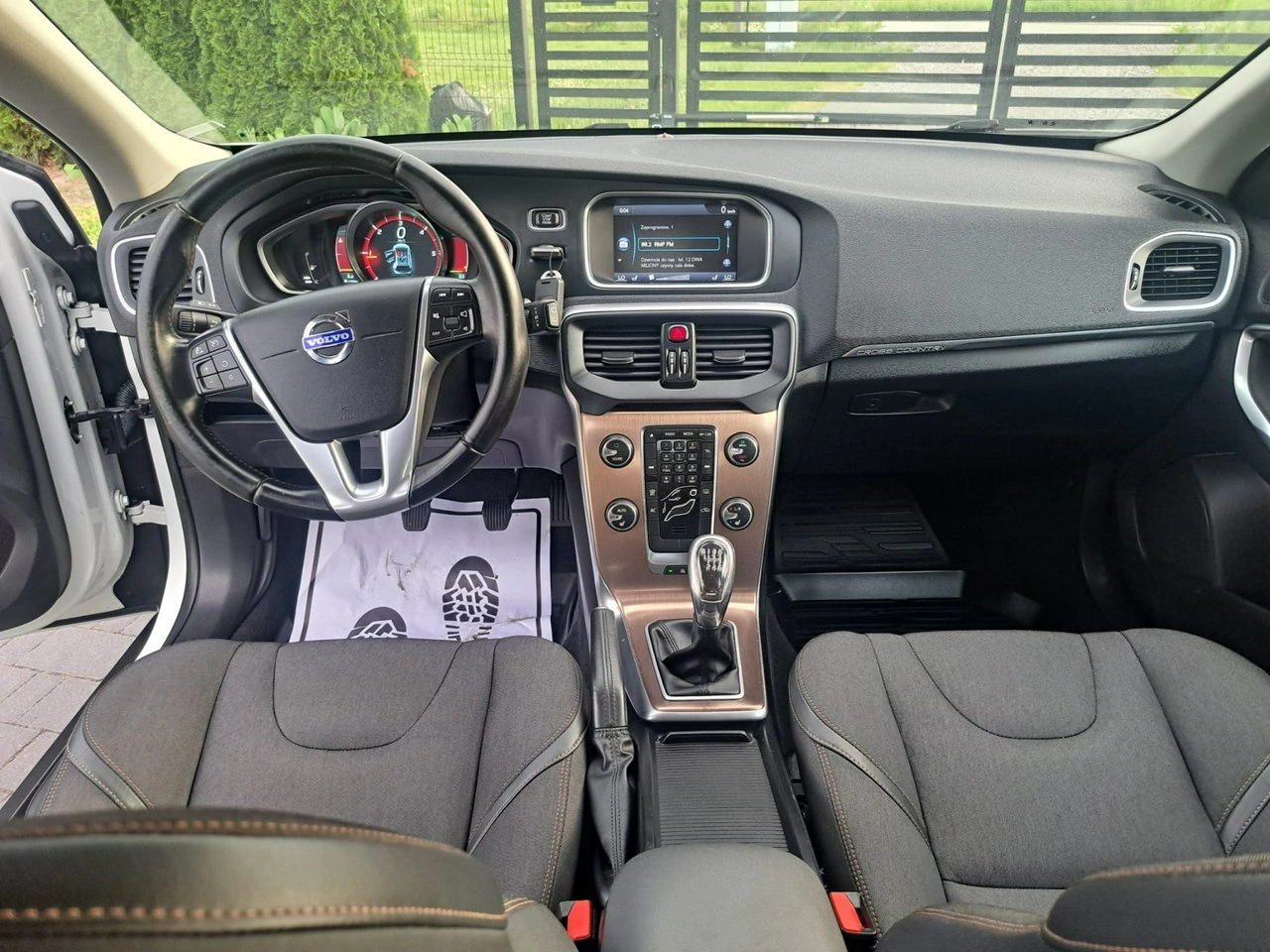 Volvo V40 Cross Country - Zdjęcie 22