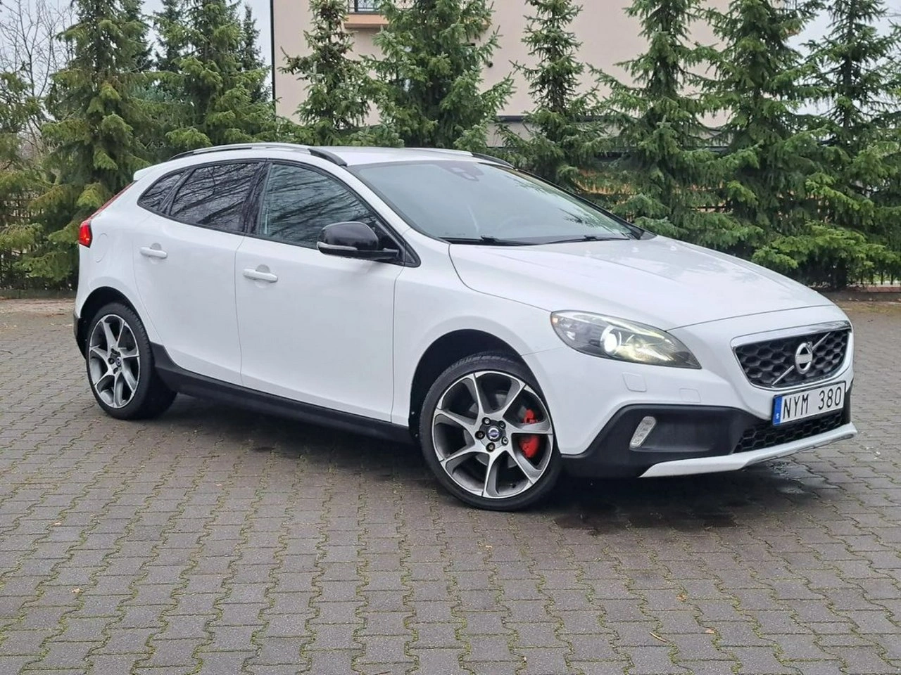 Volvo V40 Cross Country - Zdjęcie 6