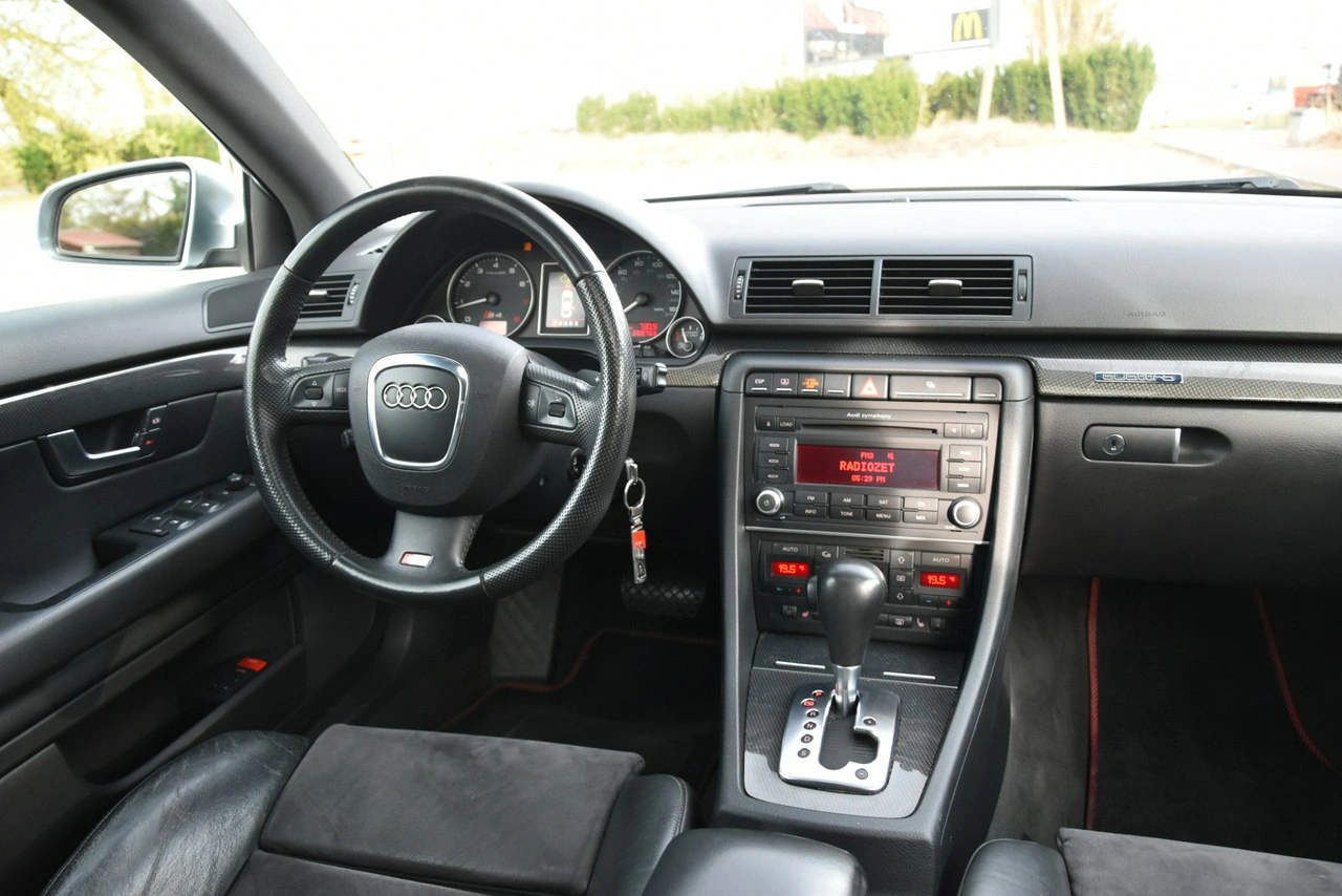 Audi S4 - Zdjęcie 9