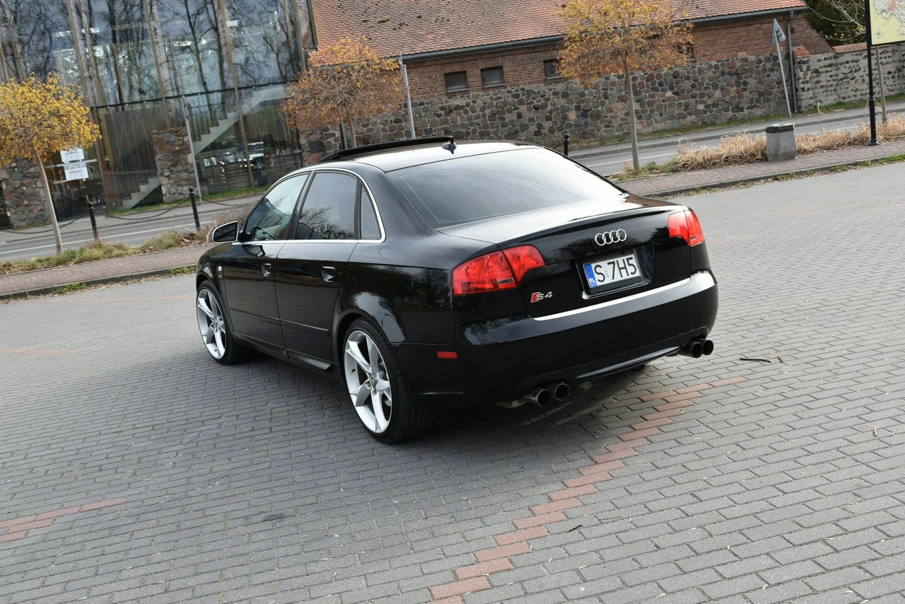Audi S4 - Zdjęcie 21
