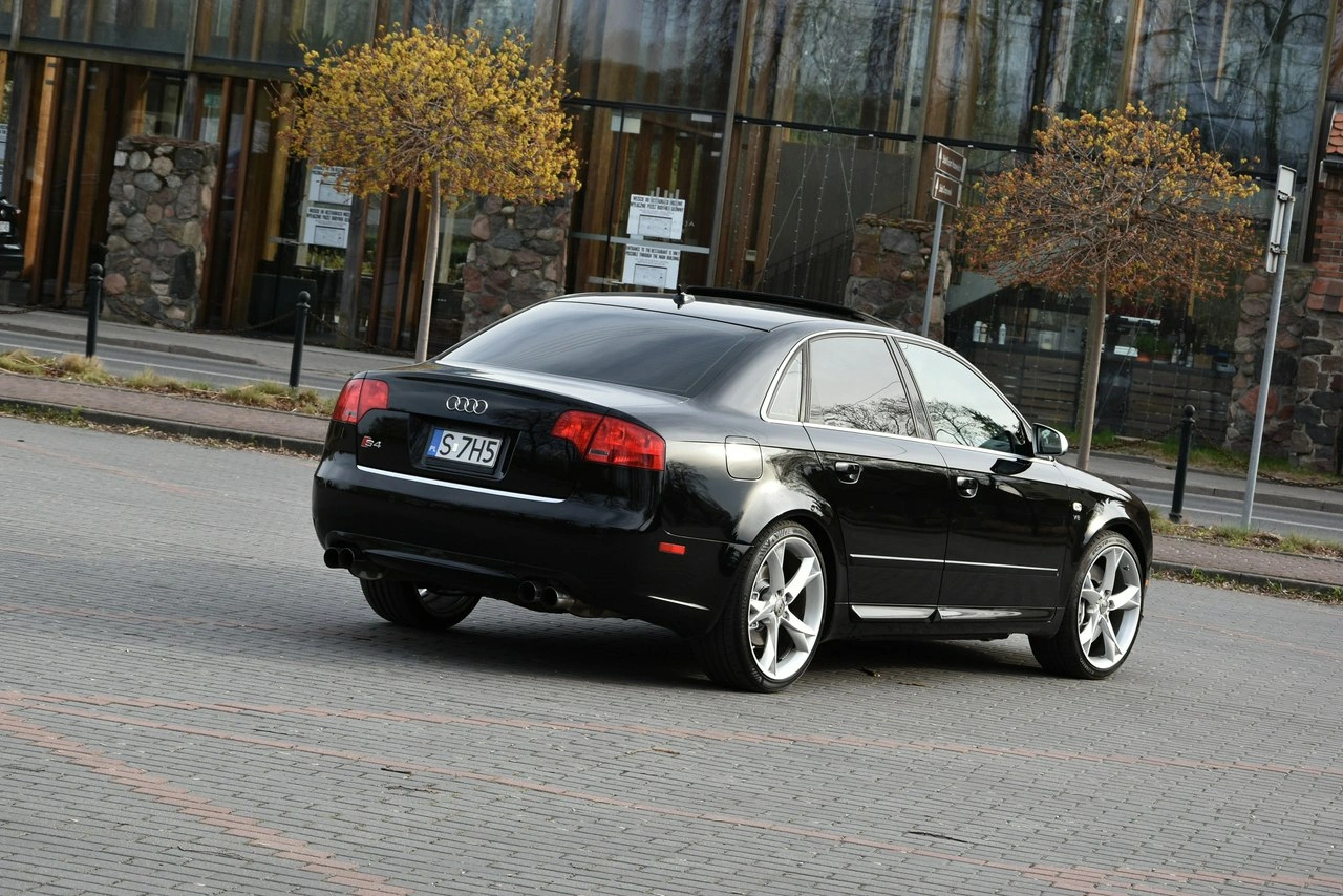 Audi S4 - Zdjęcie 23