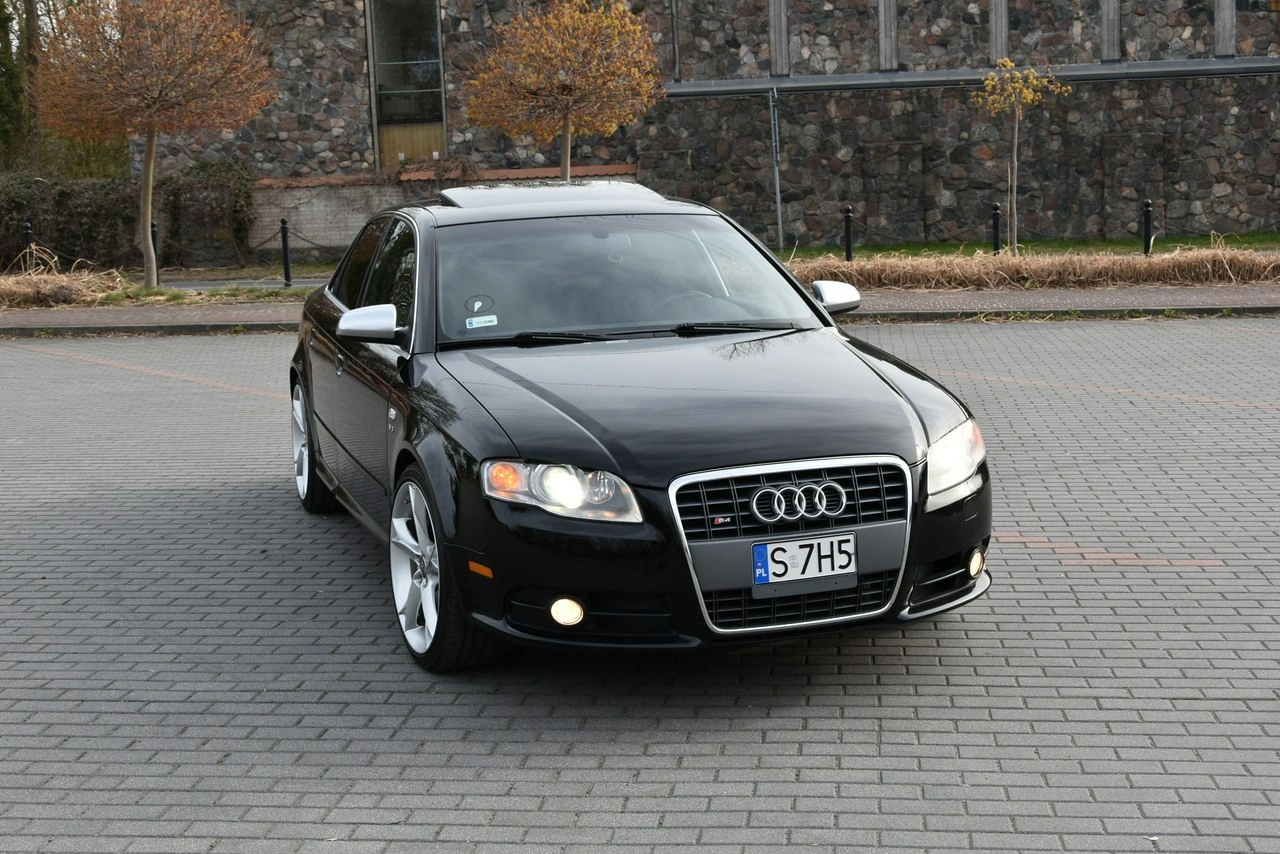 Audi S4 - Zdjęcie 24