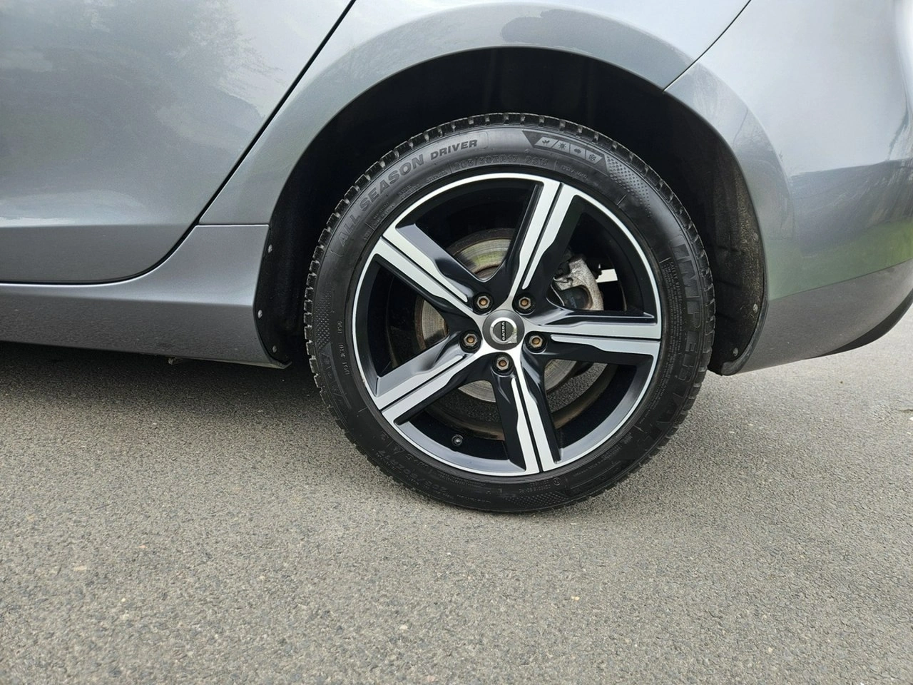 Volvo V40 - Zdjęcie 14