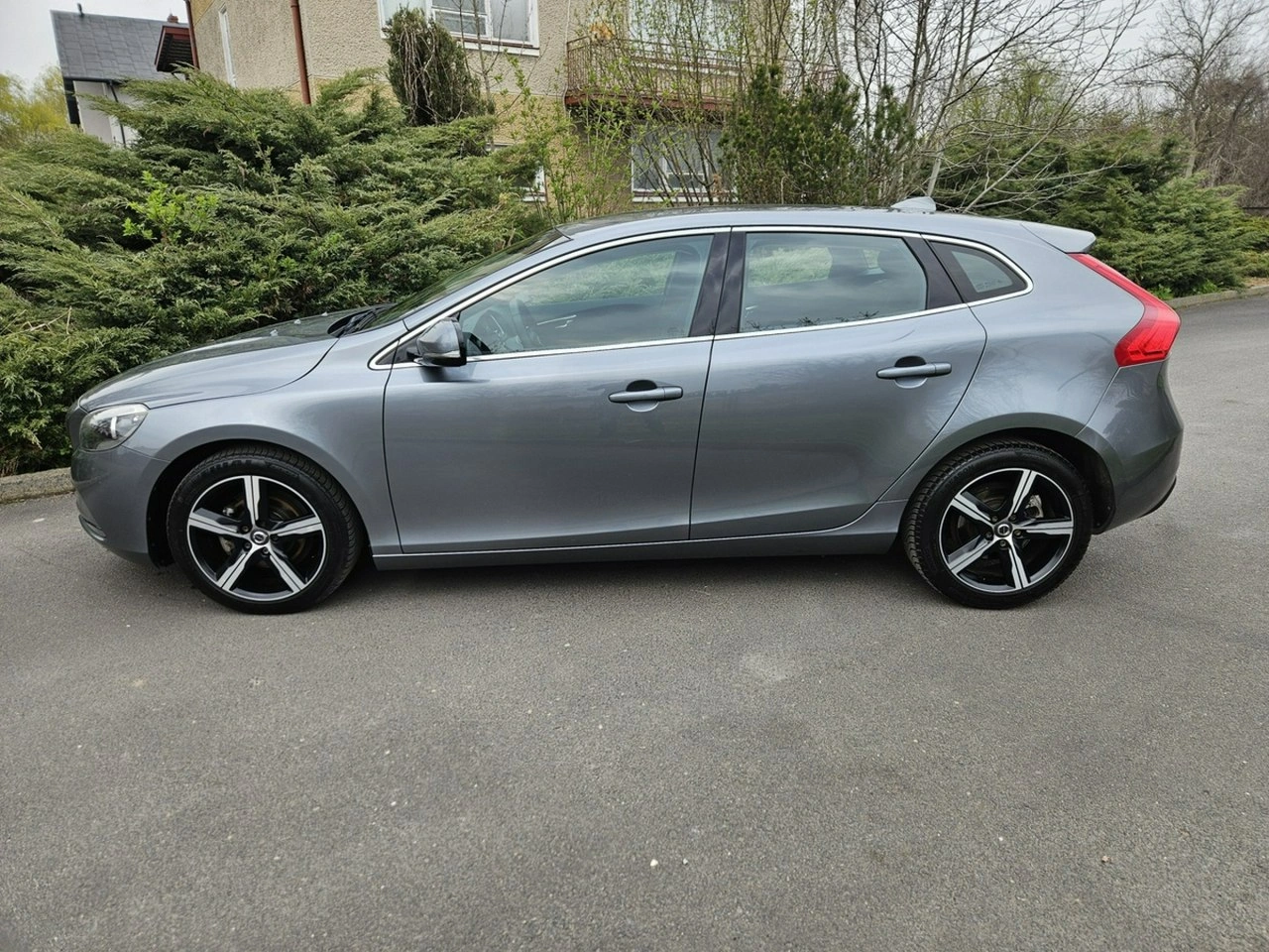 Volvo V40 - Zdjęcie 1