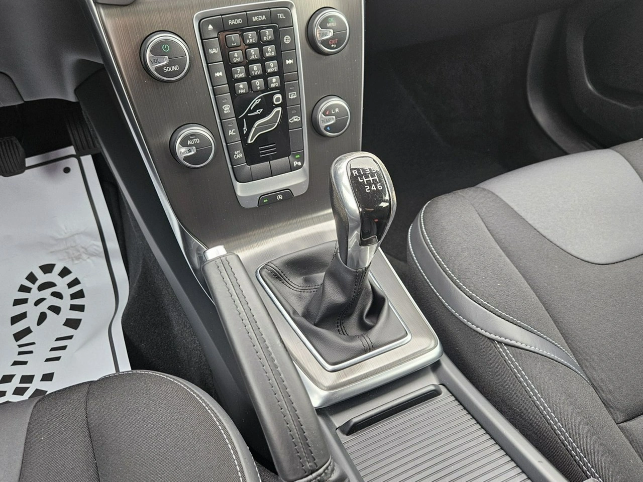 Volvo V40 - Zdjęcie 19