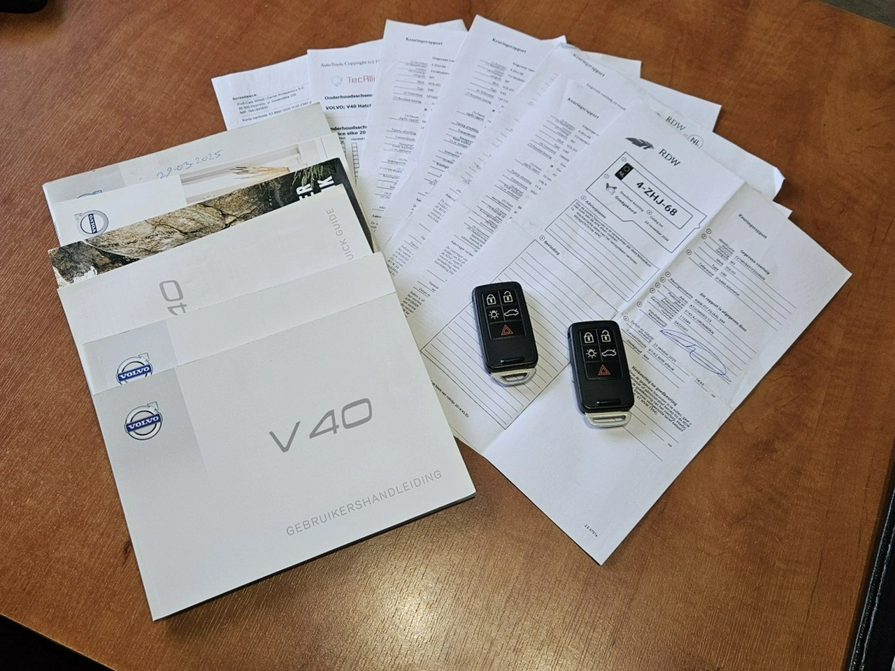 Volvo V40 - Zdjęcie 27