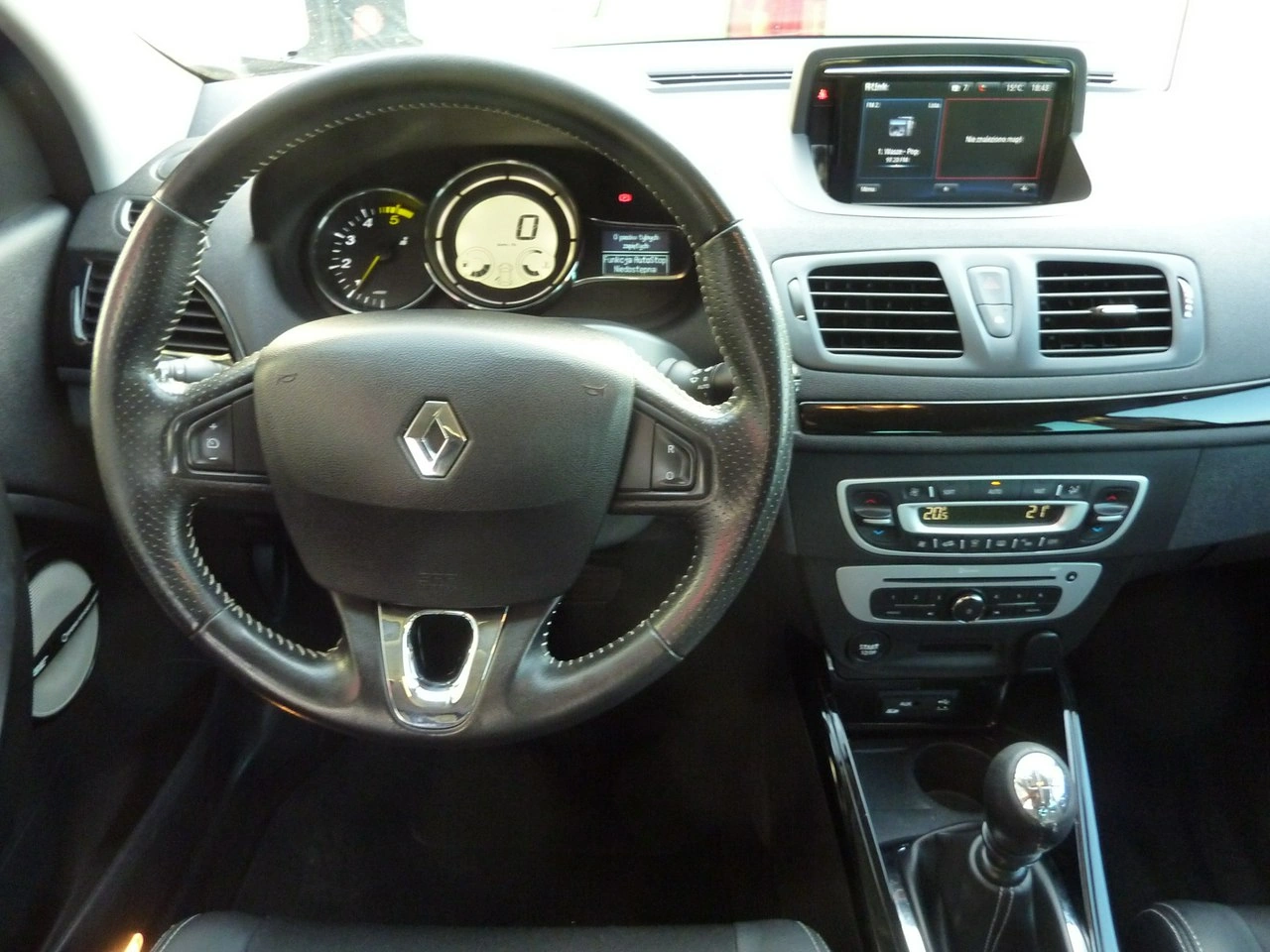 Renault Megane - Zdjęcie 16