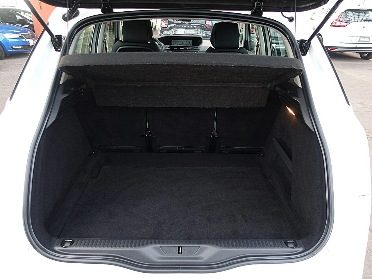 Citroën C4 Picasso - Zdjęcie 14