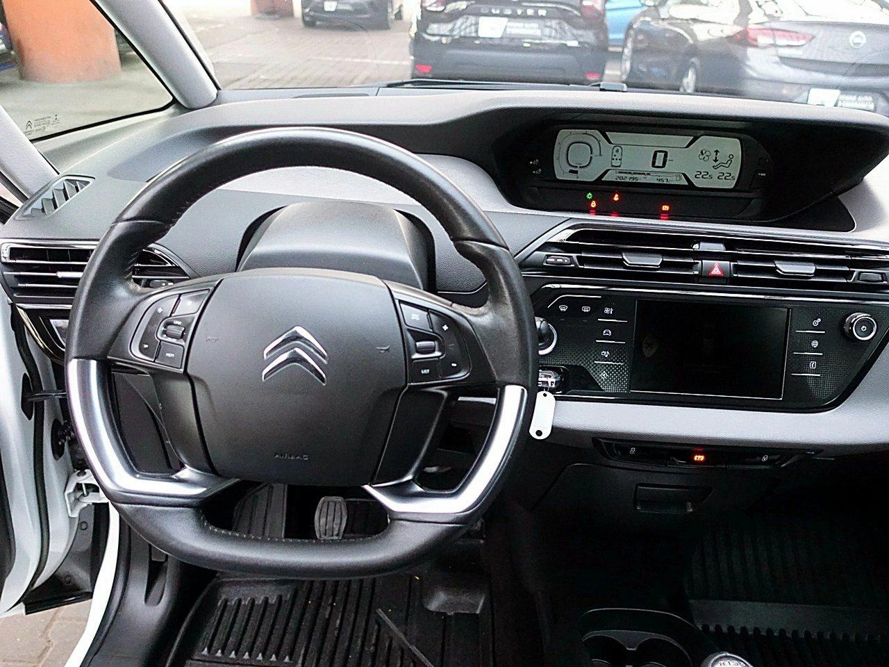 Citroën C4 Picasso - Zdjęcie 17