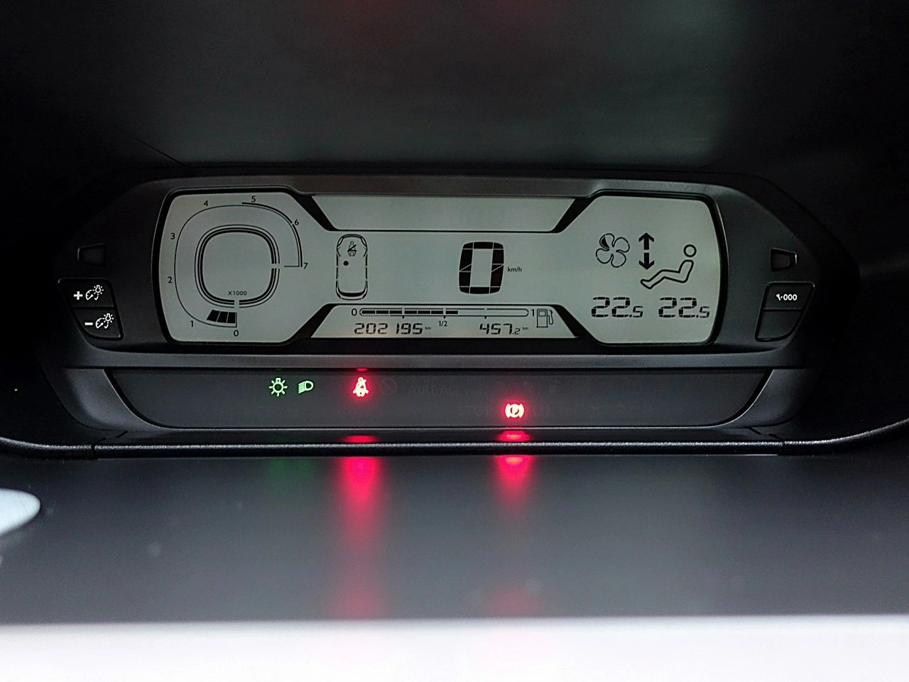 Citroën C4 Picasso - Zdjęcie 23