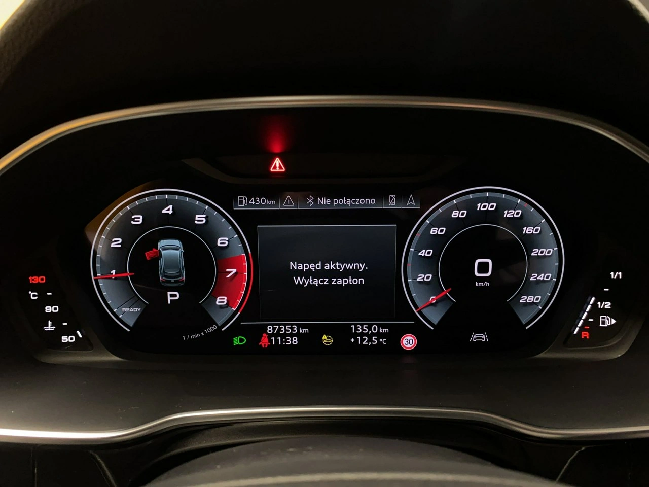 Audi Q3 - Zdjęcie 21