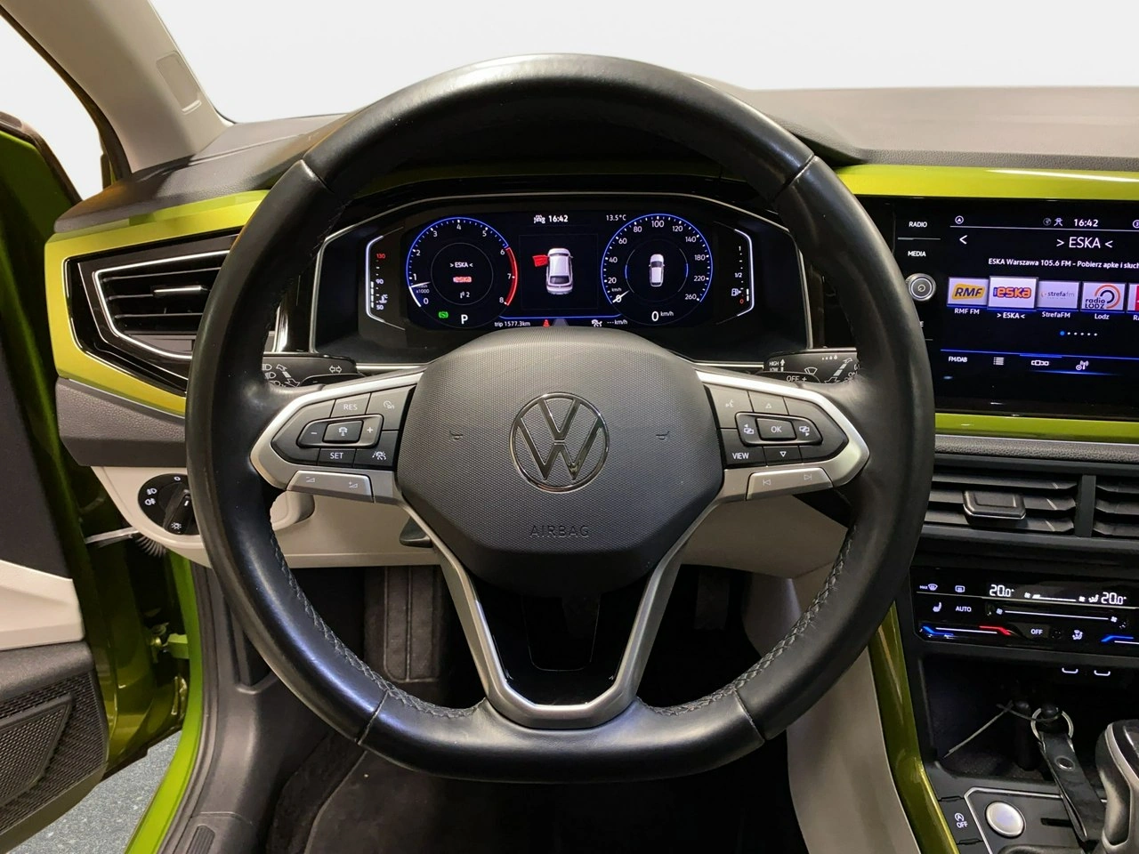 Volkswagen Taigo - Zdjęcie 21