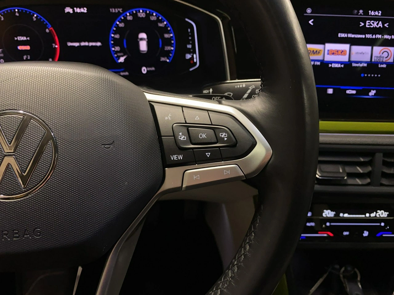 Volkswagen Taigo - Zdjęcie 23