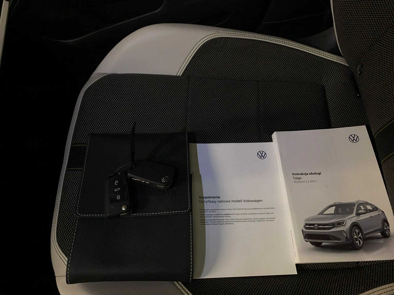 Volkswagen Taigo - Zdjęcie 38