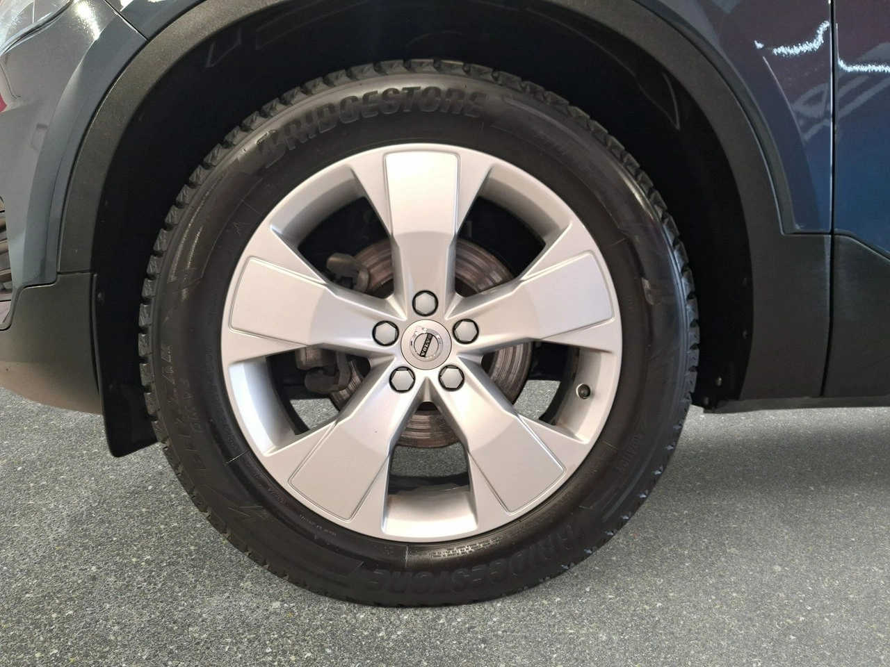 Volvo XC 40 - Zdjęcie 9