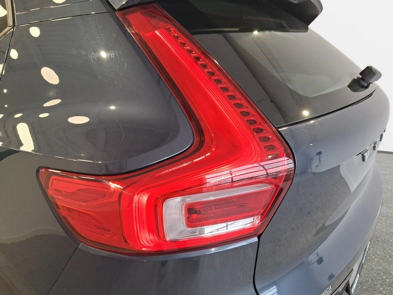 Volvo XC 40 - Zdjęcie 10