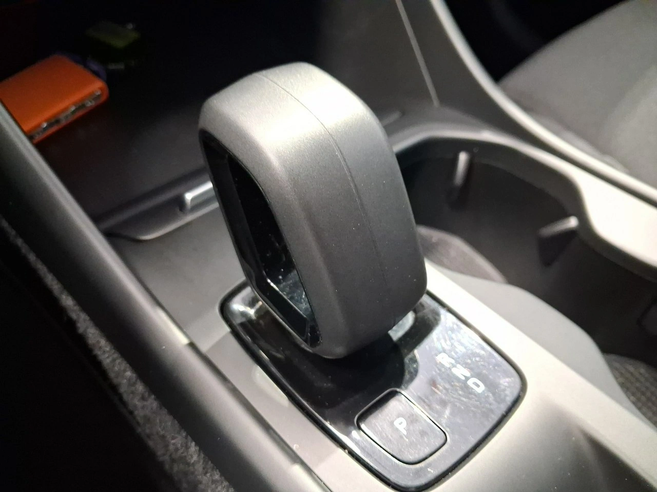 Volvo XC 40 - Zdjęcie 29